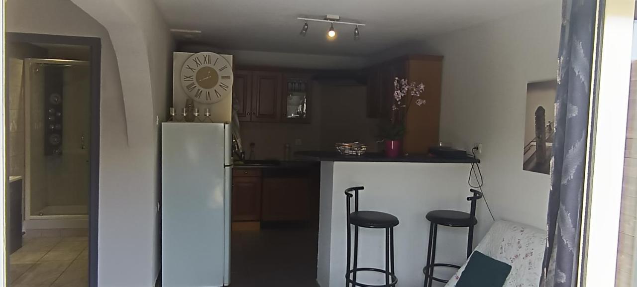 Charmante Maison Avec Piscine *